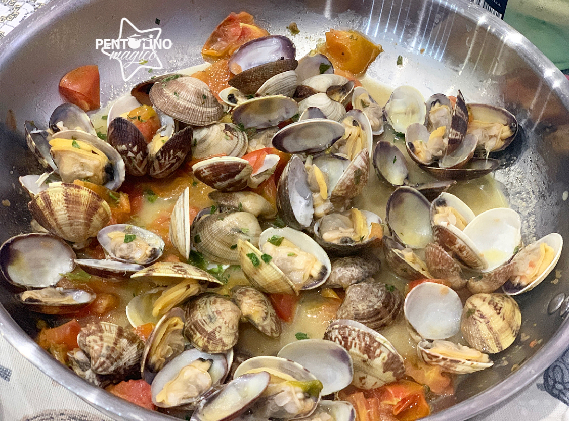 Padellata di vongole pomodorini e lime