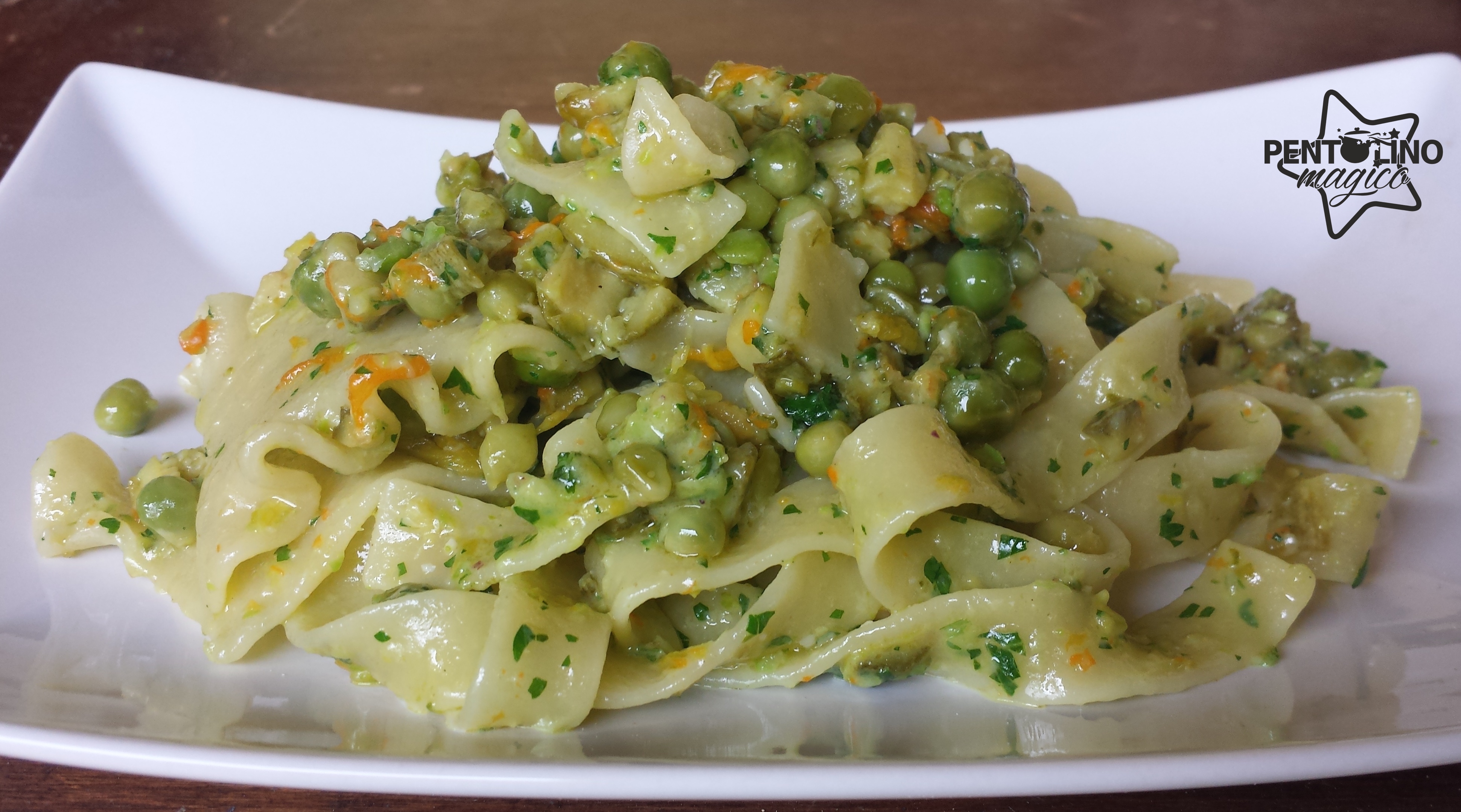 Tagliatelle con verdure cremose